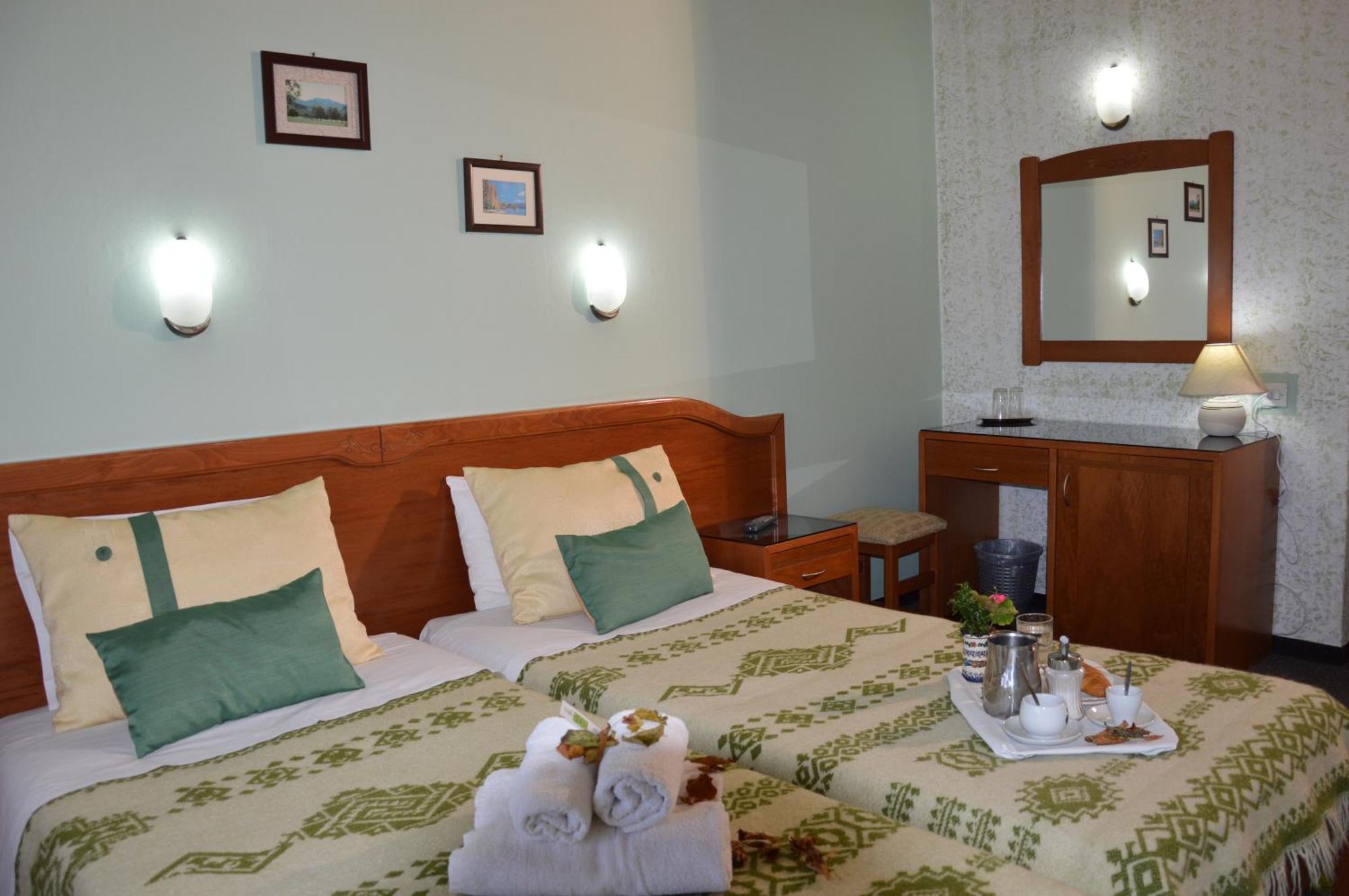 Hotel Hani Zisi Hania Phòng bức ảnh