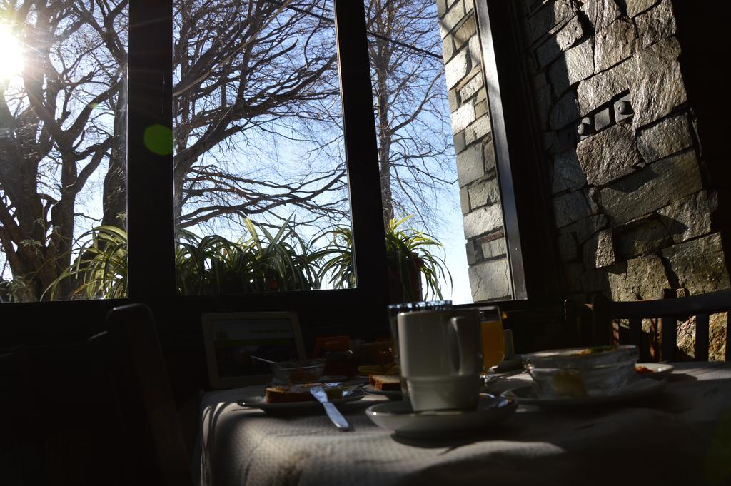 Hotel Hani Zisi Hania Ngoại thất bức ảnh