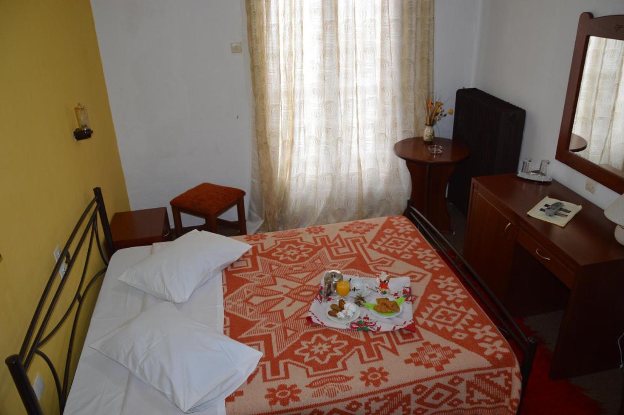Hotel Hani Zisi Hania Ngoại thất bức ảnh